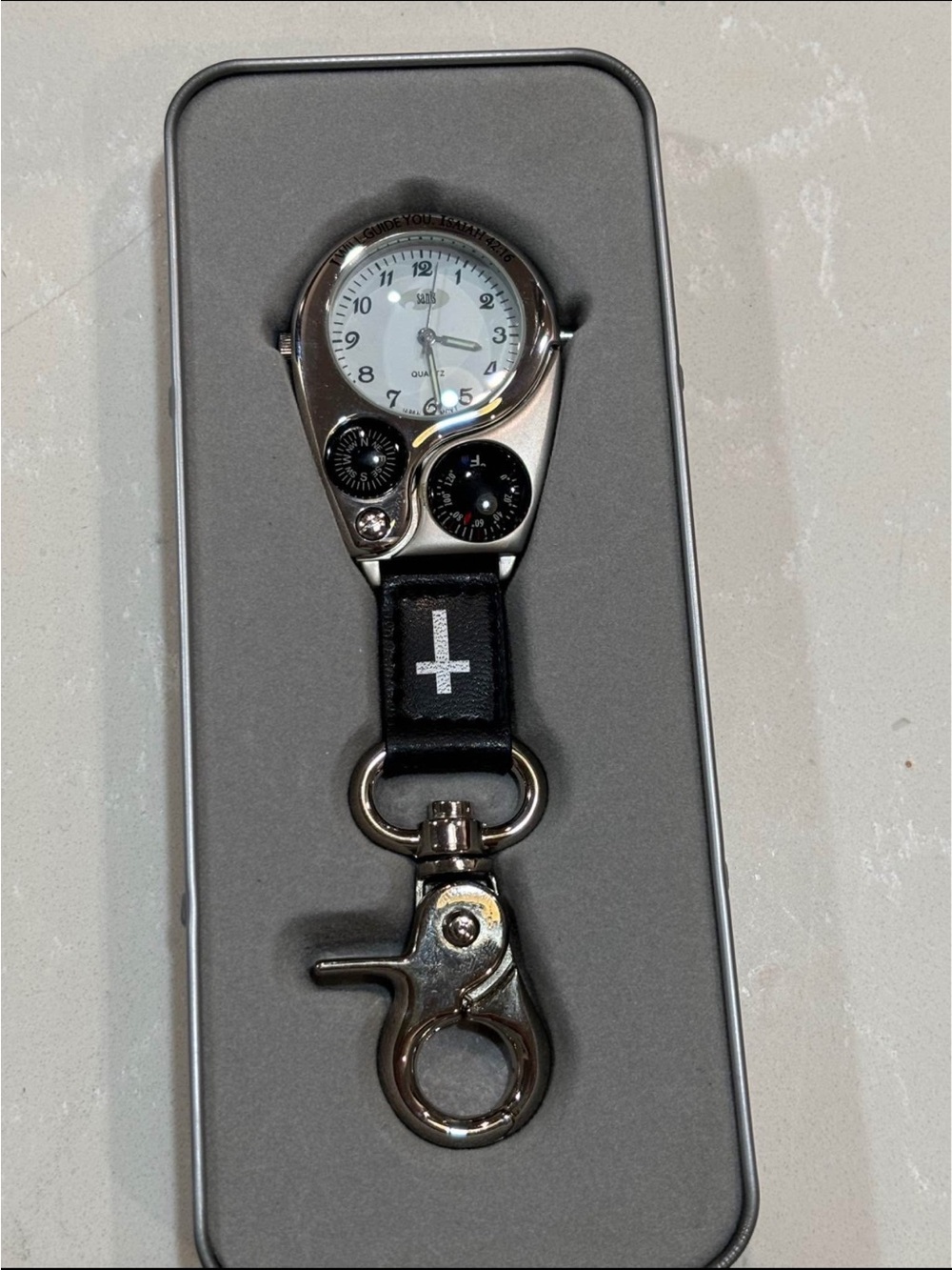 Sanis Pocket Watch Magnifying Glass Compass Isaiah 42:16 NIB NEEDS Battery